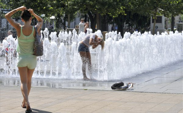 Hőségriasztást rendelt el a tisztifőorvos