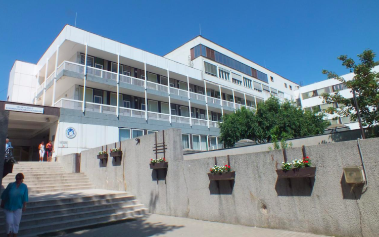 Határidőre készül el a kórház felújítása , bővítése