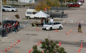 Biztonságban ősszel is - vezetéstechnikai tréning Fehérváron