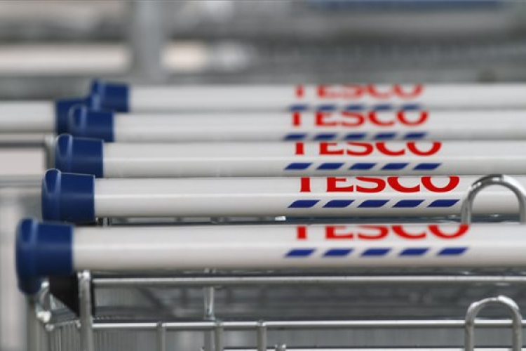 Folytatódnak a tárgyalások a Tesco és a szakszervezetek között
