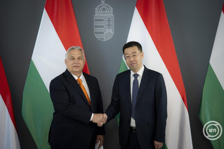Orbán Viktor a Bank of China elnökével tárgyalt