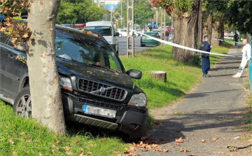 Autós üldözés és lövöldözés volt Budapesten