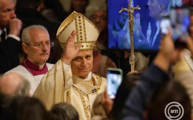 XIV. Leó: Jézus megtisztítja az emberről alkotott képünket, és megtanít bennünket szeretni